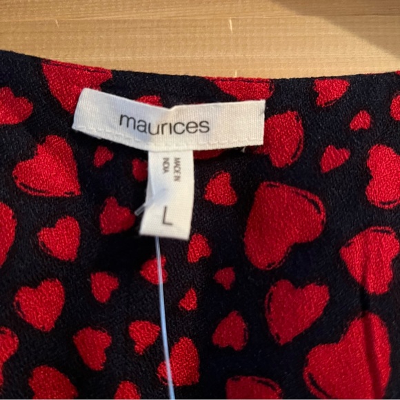 Maurices heart button down sleeveless blouse NWT - Picture 3 of 11